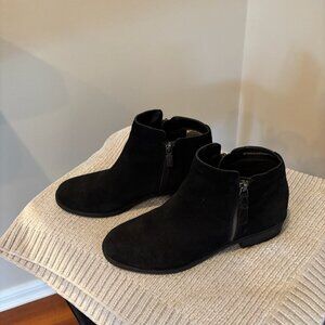 Blondo Womens Booties Size 10